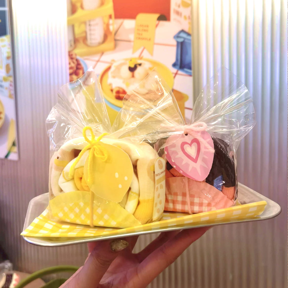 Platty Bleppi Roll Cake Socks