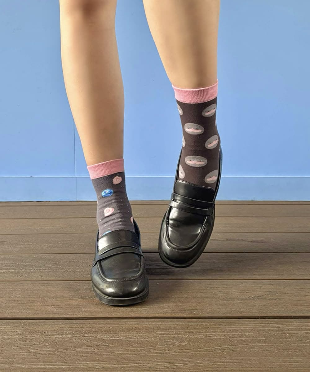 Platty Bleppi Roll Cake Socks